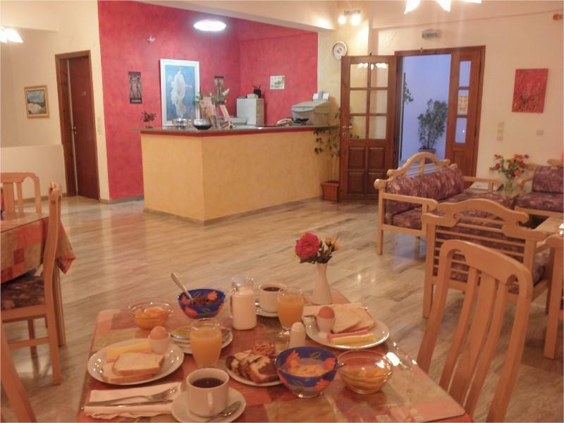 Areti Hotel Kamari  Bagian luar foto