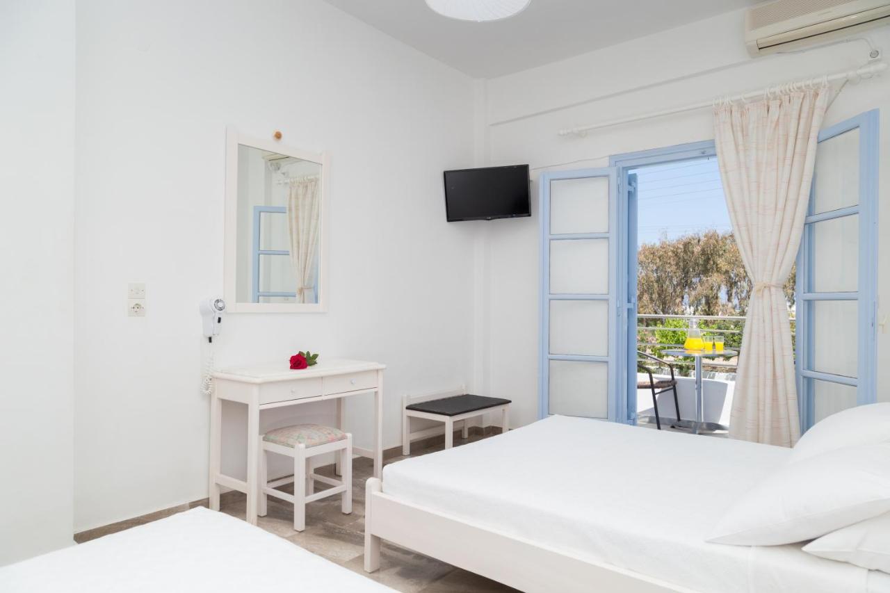 Areti Hotel Kamari  Bagian luar foto